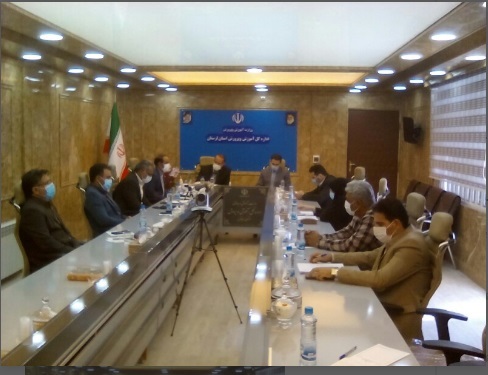 یکی از عناصر و ارکان مهم آموزش و پرورش نقش و جایگاه مدیر در مدرسه است