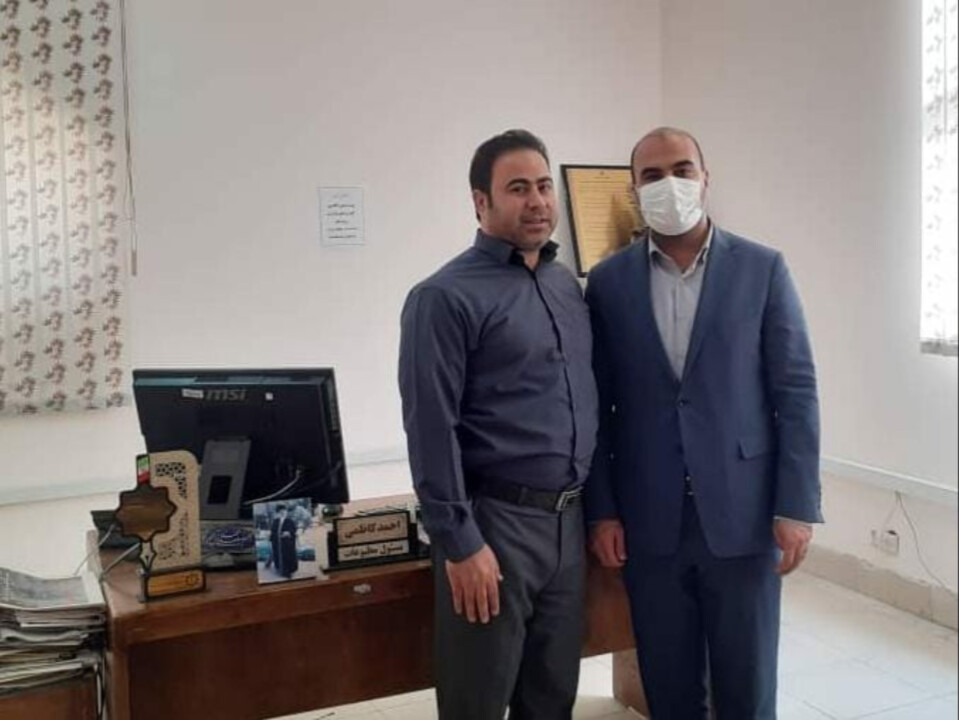 اصحاب رسانه را به عنوان یکی از اعضای مجموعه شورا تلقی کنیم