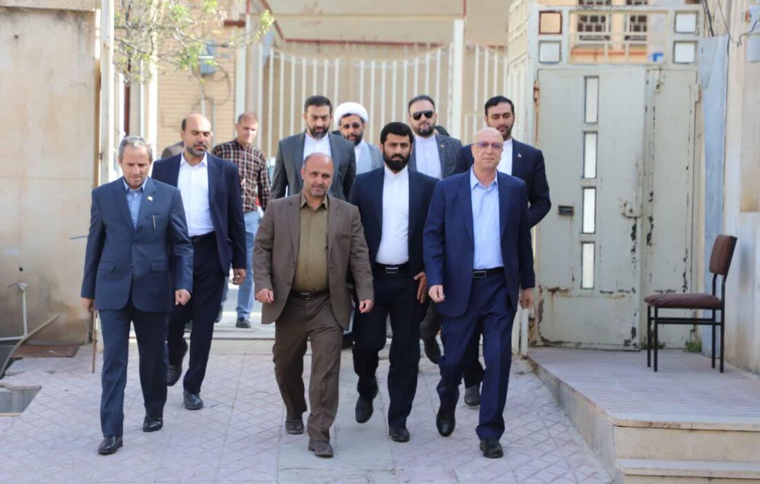 سفر یک روزه وزیر علوم ، تحقیقات و فناوری به لرستان