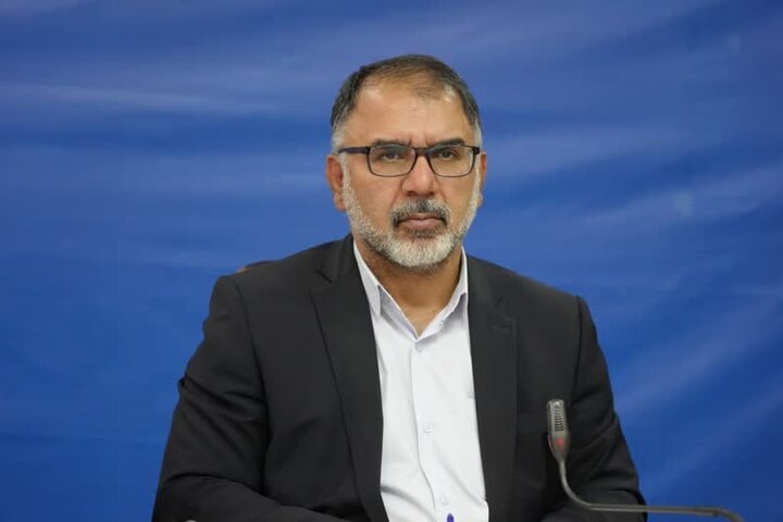 شهدا بهترین الگوی مبارزه با استکبار هستند