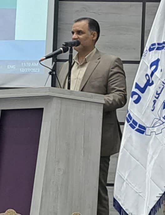 مدیریت مراکز علمی و پژوهشی از مهمترین منصبها هستند