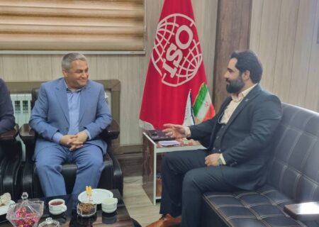 نشست مدیرعامل شرکت شیر پاستوریزه پگاه لرستان با مدیرکل استاندارد استان