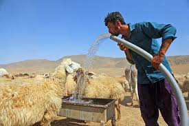 آبرسانی ۱۲ کانون عشایری در لرستان