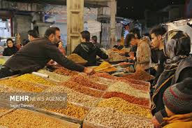 بازار پر جنب و جوش یلدا در لرستان