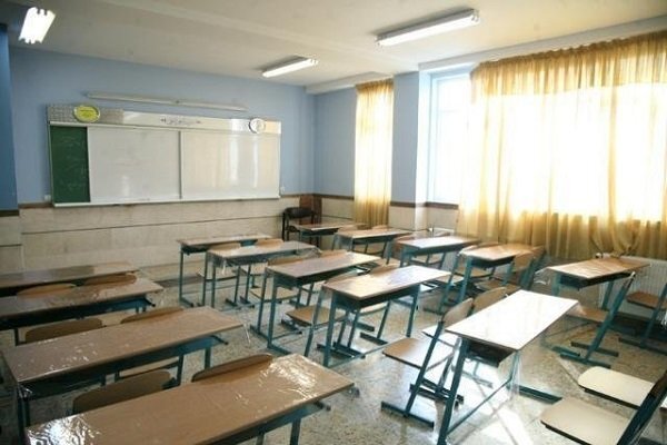 آغاز ساخت مدرسه برای ۳۰ دانش‌آموز مناطق محروم لرستان