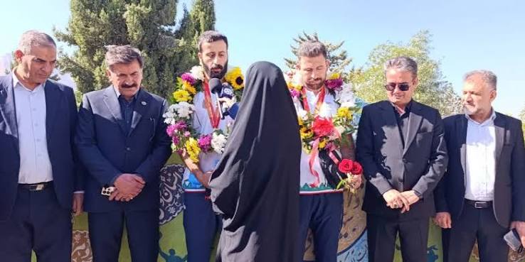 استقبال از ۱۴ ورزشکار و مربی لرستانی در مسابقات پارا آسیایی ناگویا ژاپن